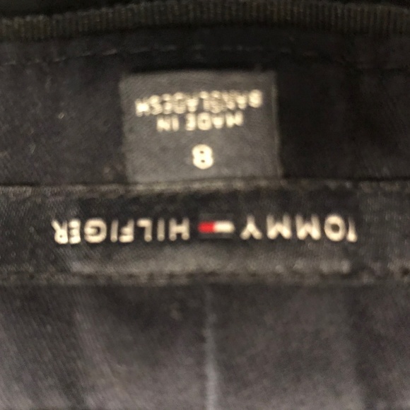 Tommy Hilfiger Navy Blue Chino Bermuda shorts. siz - Picture 3 of 3